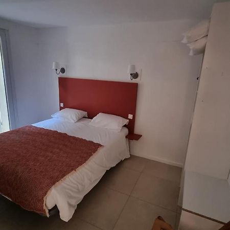 Appartement Calme Centre Ville A 80M Des Halles ナルボンヌ エクステリア 写真