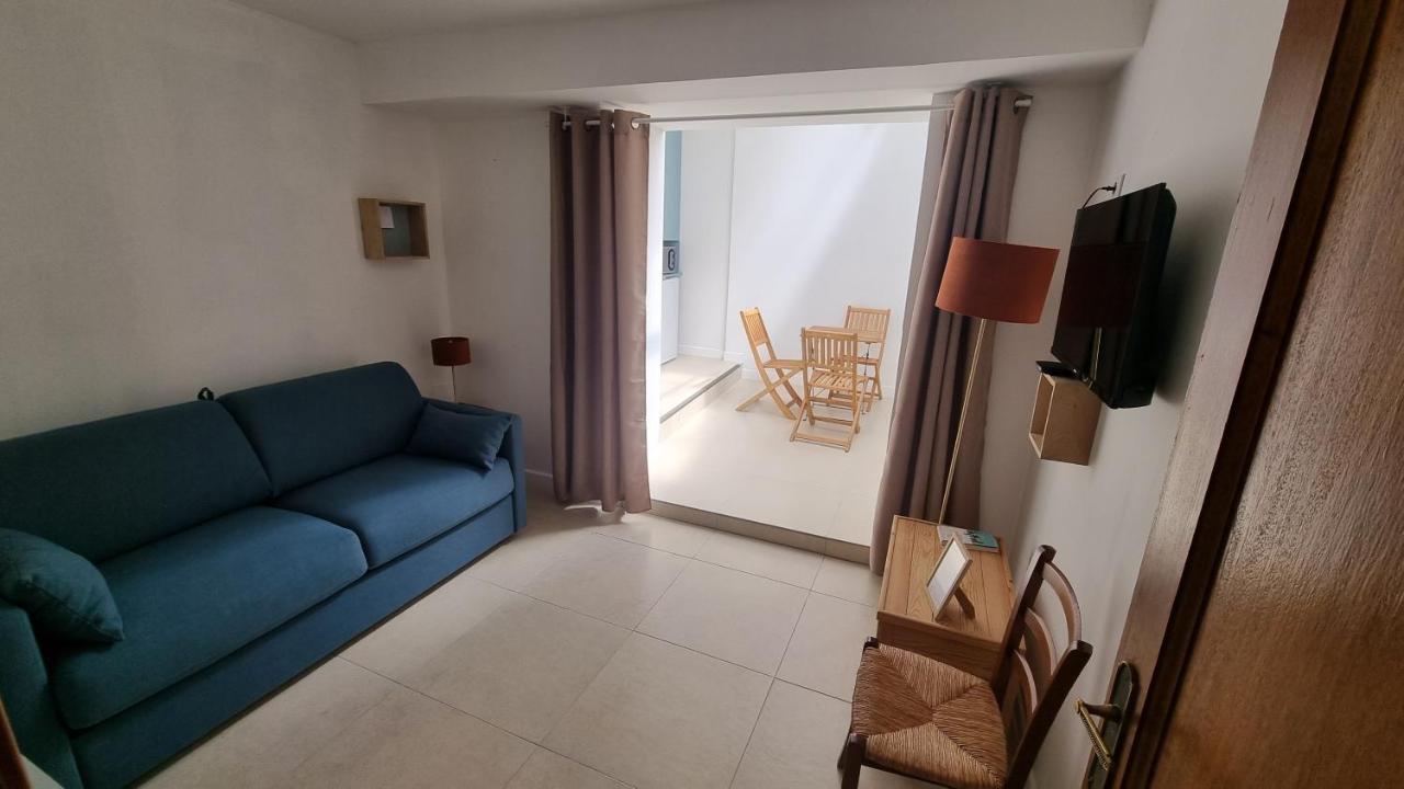 Appartement Calme Centre Ville A 80M Des Halles ナルボンヌ エクステリア 写真